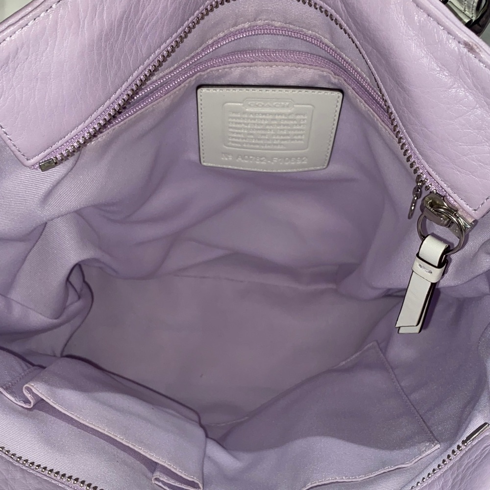 Coach F10692 Lavender and White Tote Bag - Picture 2 of 10